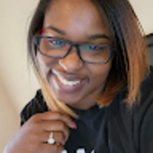 Meet your Posher, Constance